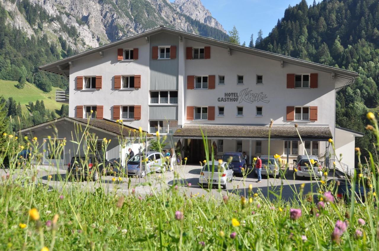 Hotel Gasthof Kreuz Sonntag Eksteriør bilde