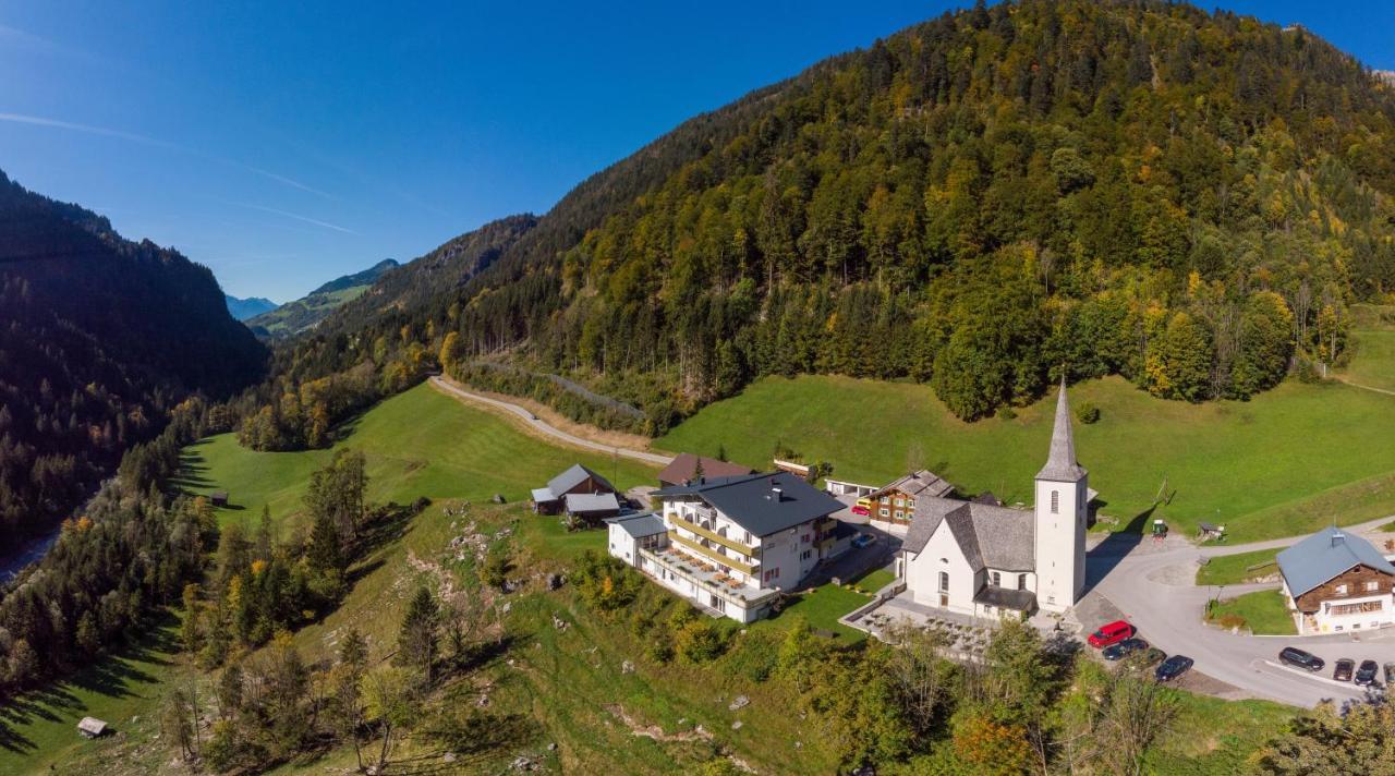 Hotel Gasthof Kreuz Sonntag Eksteriør bilde